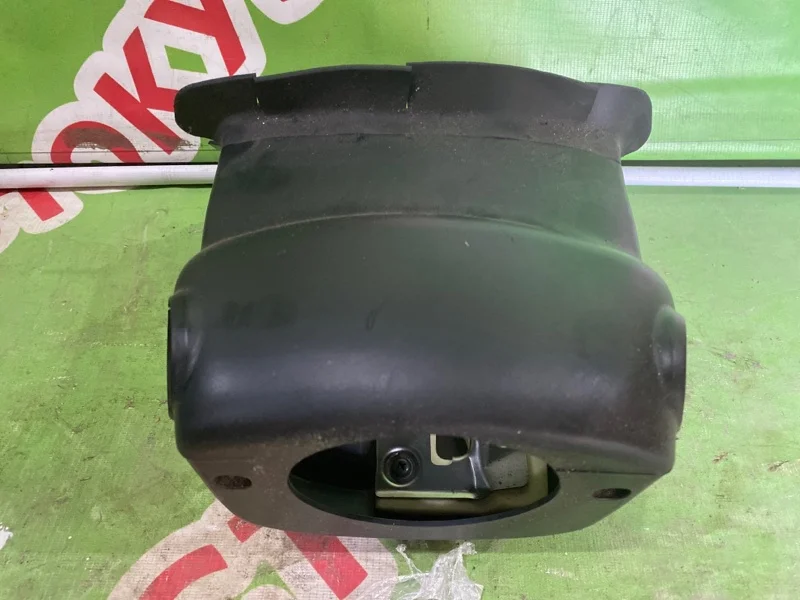 Кожух рулевой колонки (в сборе) Kia Ceed 2010