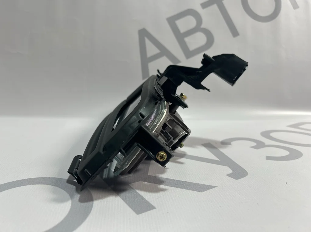 Фара противотуманная правая Mazda 3 2007-2009 - миниатюра 4