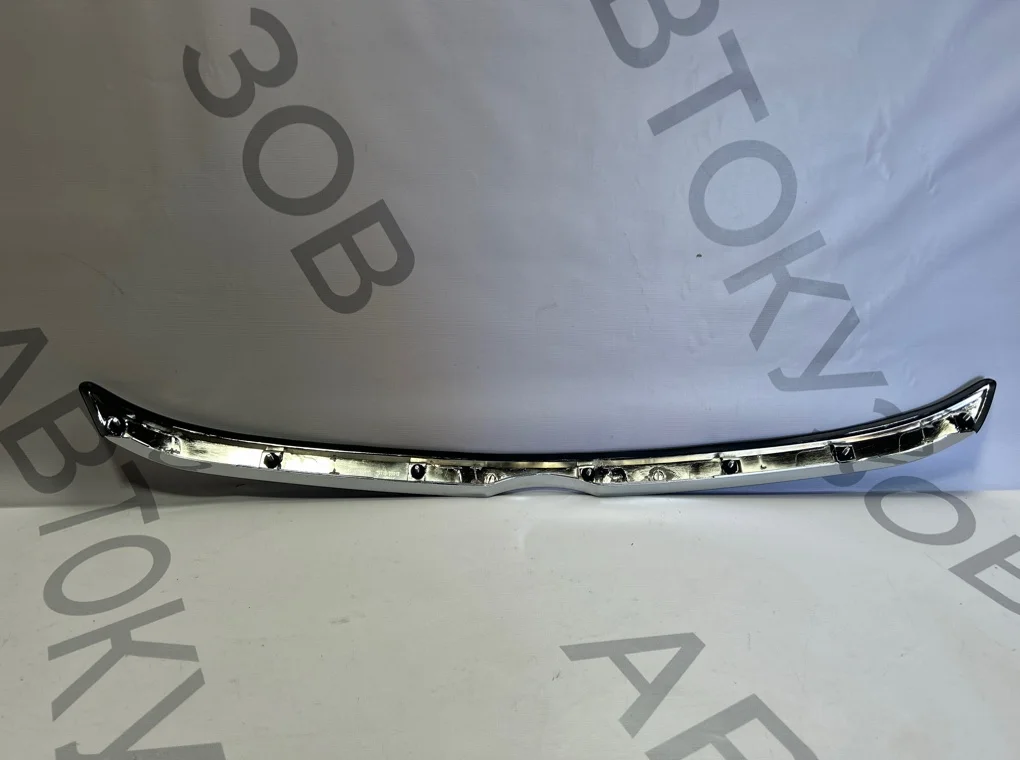 Молдинг капота Toyota Camry 2011-2014 - миниатюра 5