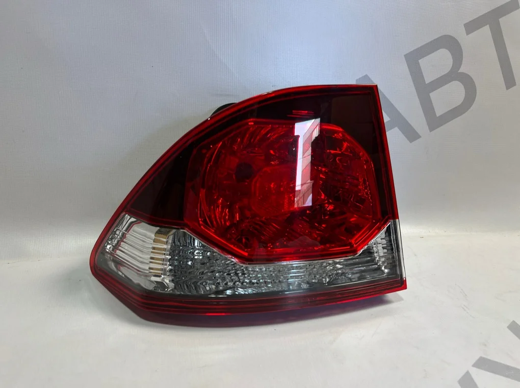 Фонарь задний левый наружный Honda Civic 2008-2011 - миниатюра 4