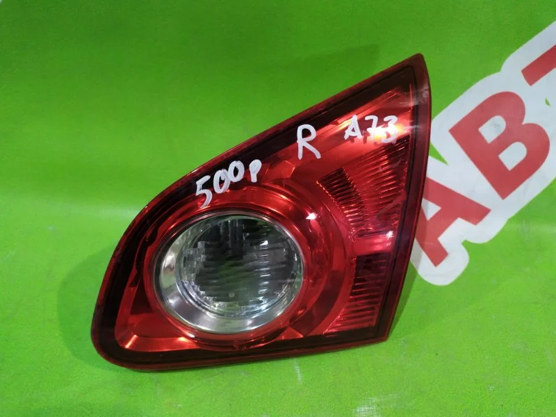 Фонарь задний правый внутренний Nissan Qashqai 2008 - изображение 1
