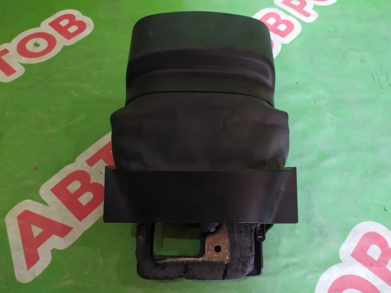 Кожух рулевой колонки (в сборе) Ford Focus 2009 - миниатюра 2