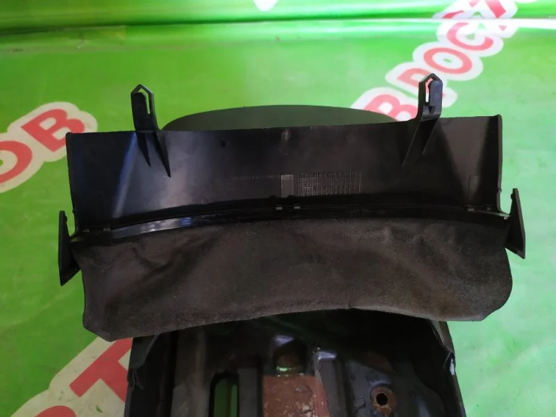 Кожух рулевой колонки (в сборе) Ford Focus 2009 - миниатюра 3