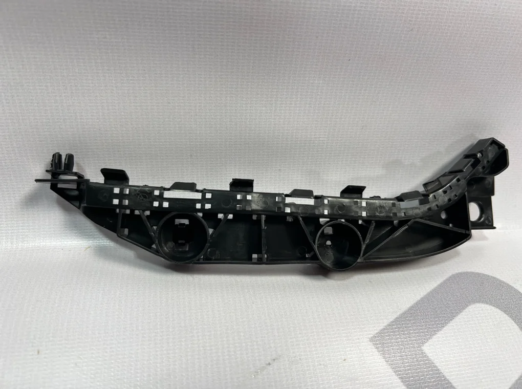 Кронштейн переднего бампера правый Honda Civic 2006-2011 - миниатюра 2