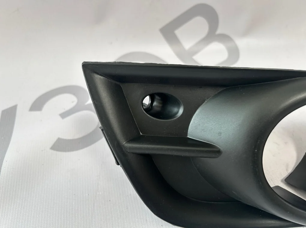Рамка противотуманной фары левой Chevrolet Cruze 2009-2013 - миниатюра 3