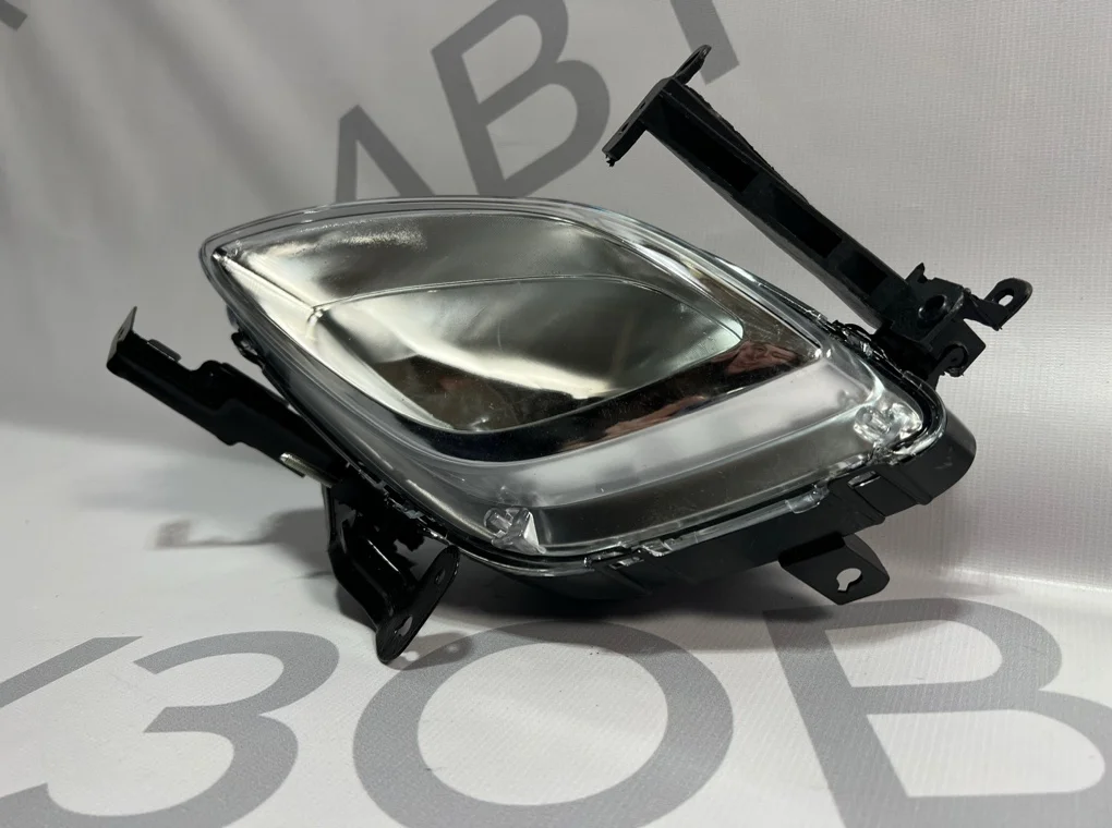 Фара противотуманная левая Hyundai Elantra 2011-2014 - миниатюра 3