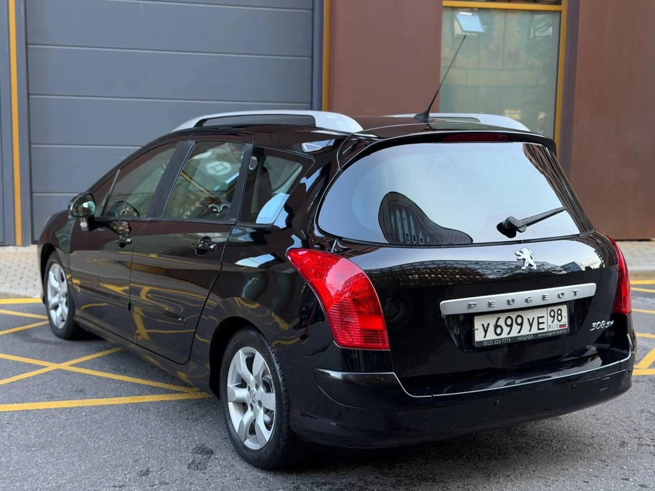 peugeuot 308 sw - миниатюра 3