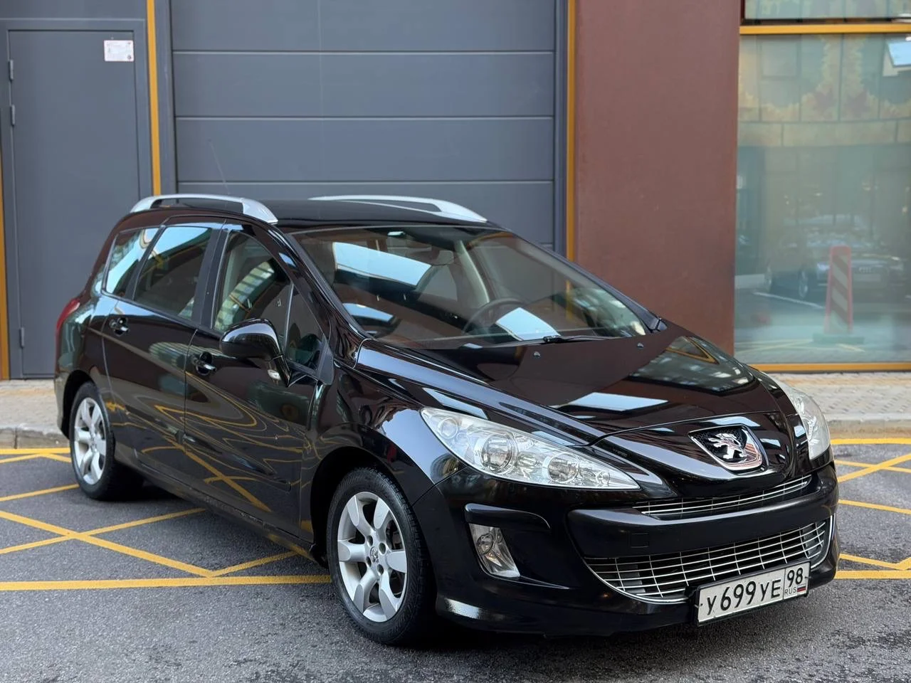 peugeuot 308 sw - миниатюра 8