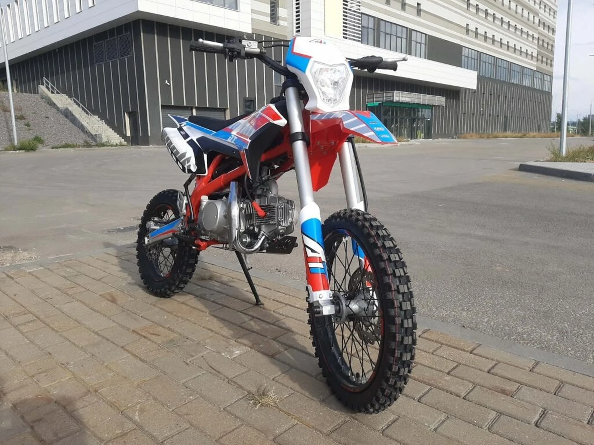 Мотоцикл питбайк Motoland Apollo DT125 - миниатюра 2
