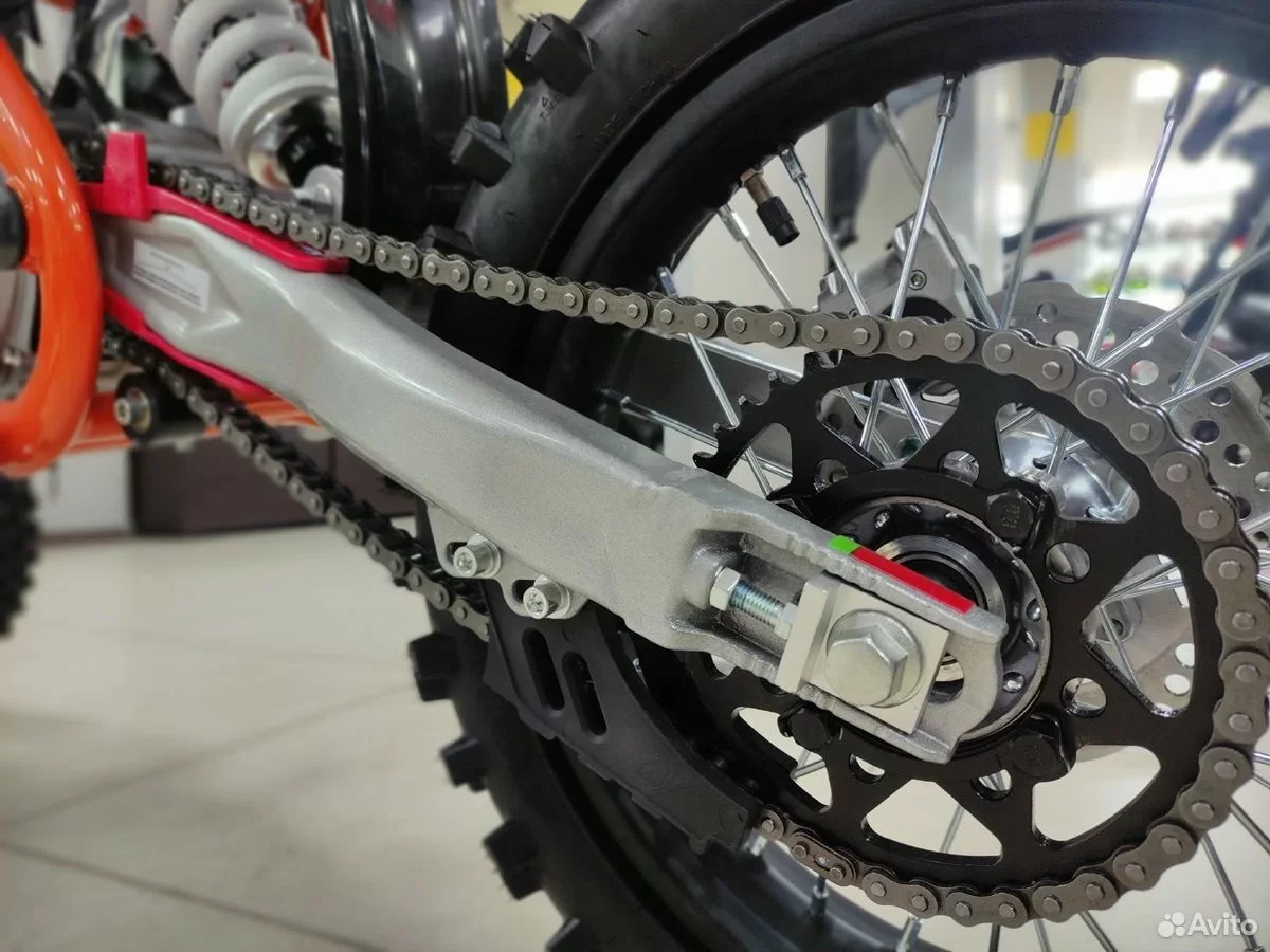 Мотоцикл питбайк Kayo Basic K125EM - миниатюра 2