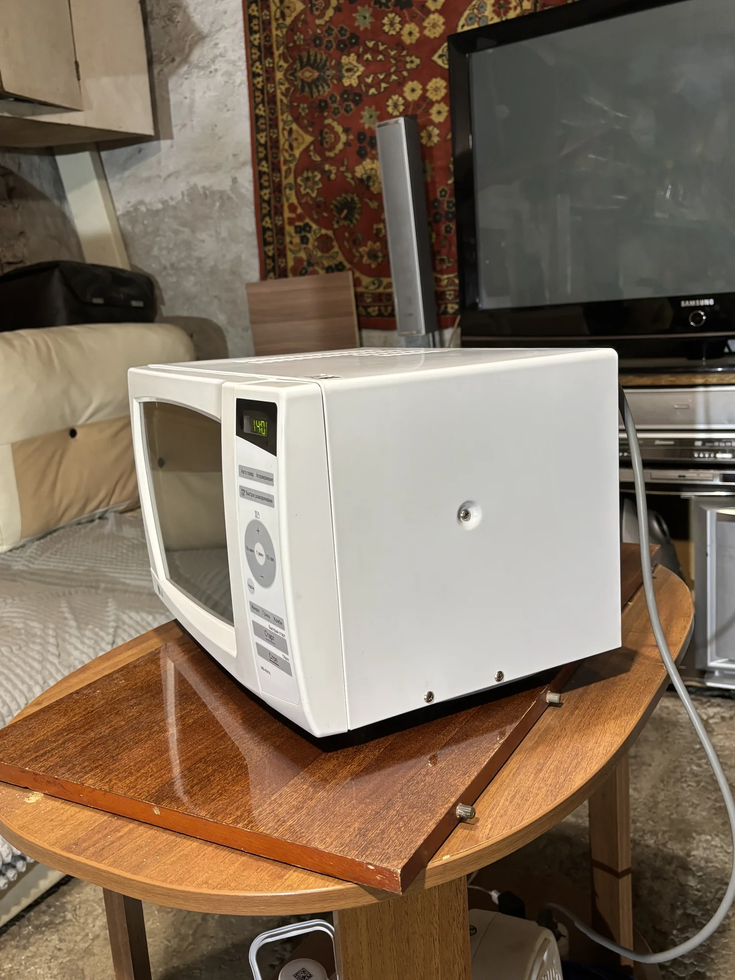 Микроволная печь LG - миниатюра 2