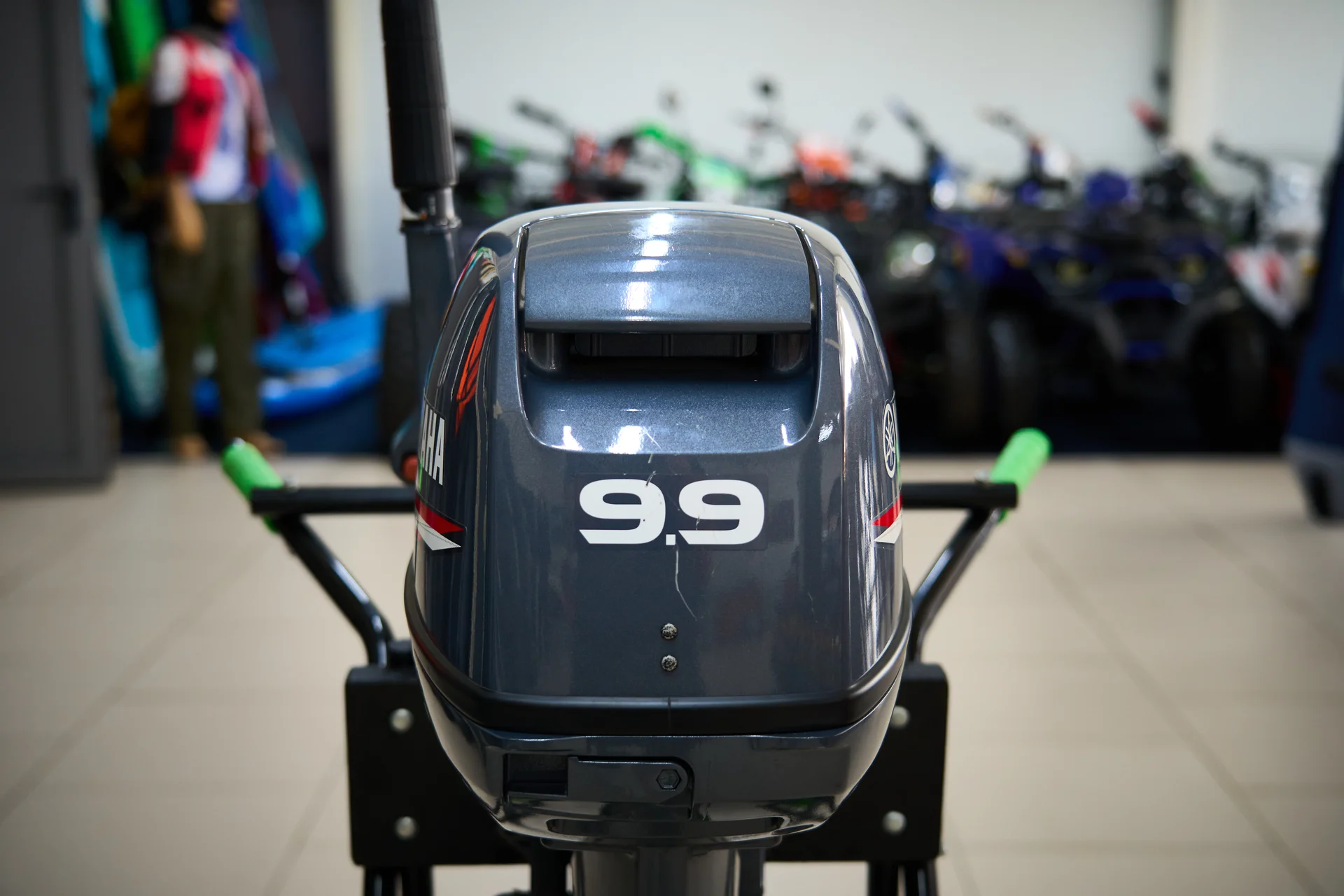 Лодочный мотoр Yamaha 9.9 GMHS Б/у - миниатюра 2
