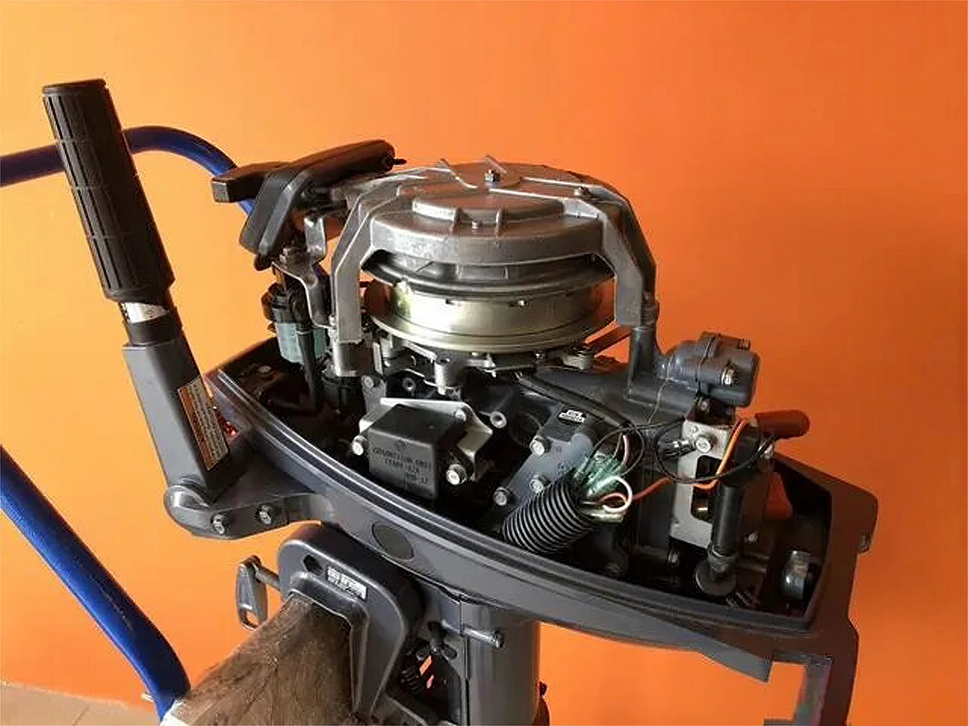 Лодочный мотор Yamaha E 8 DMHS - миниатюра 4