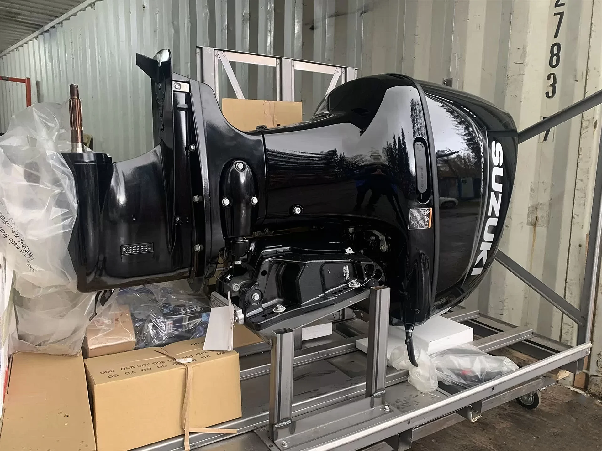 Лодочный мотор Suzuki DF115BTGL EFI - миниатюра 3