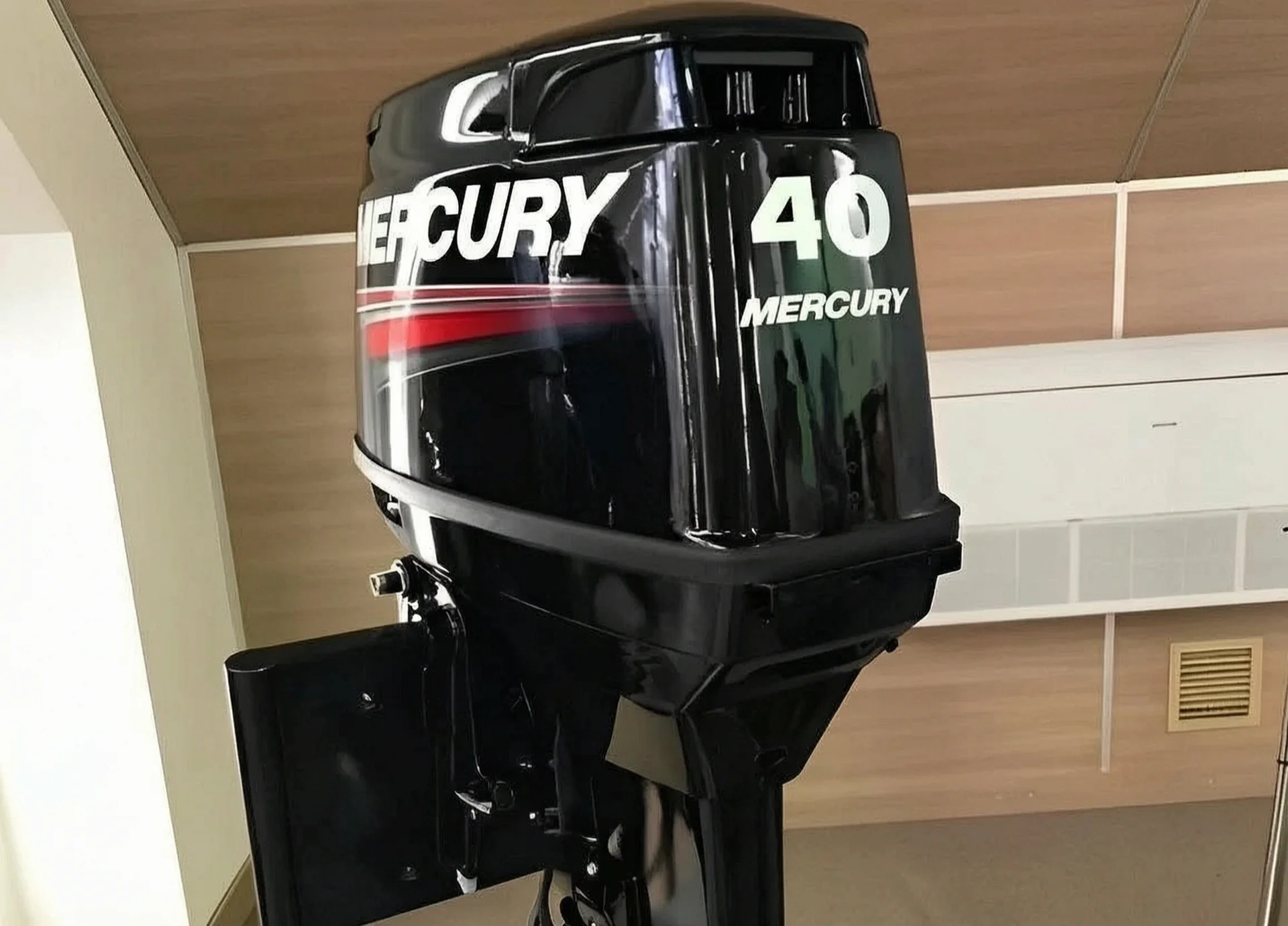 Лодочный мотор Mercury 40 MH - миниатюра 2