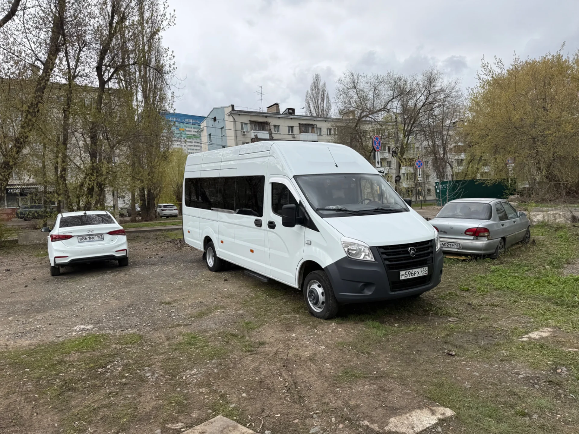Аренда автобуса с водителем 19+3 мест - миниатюра 3