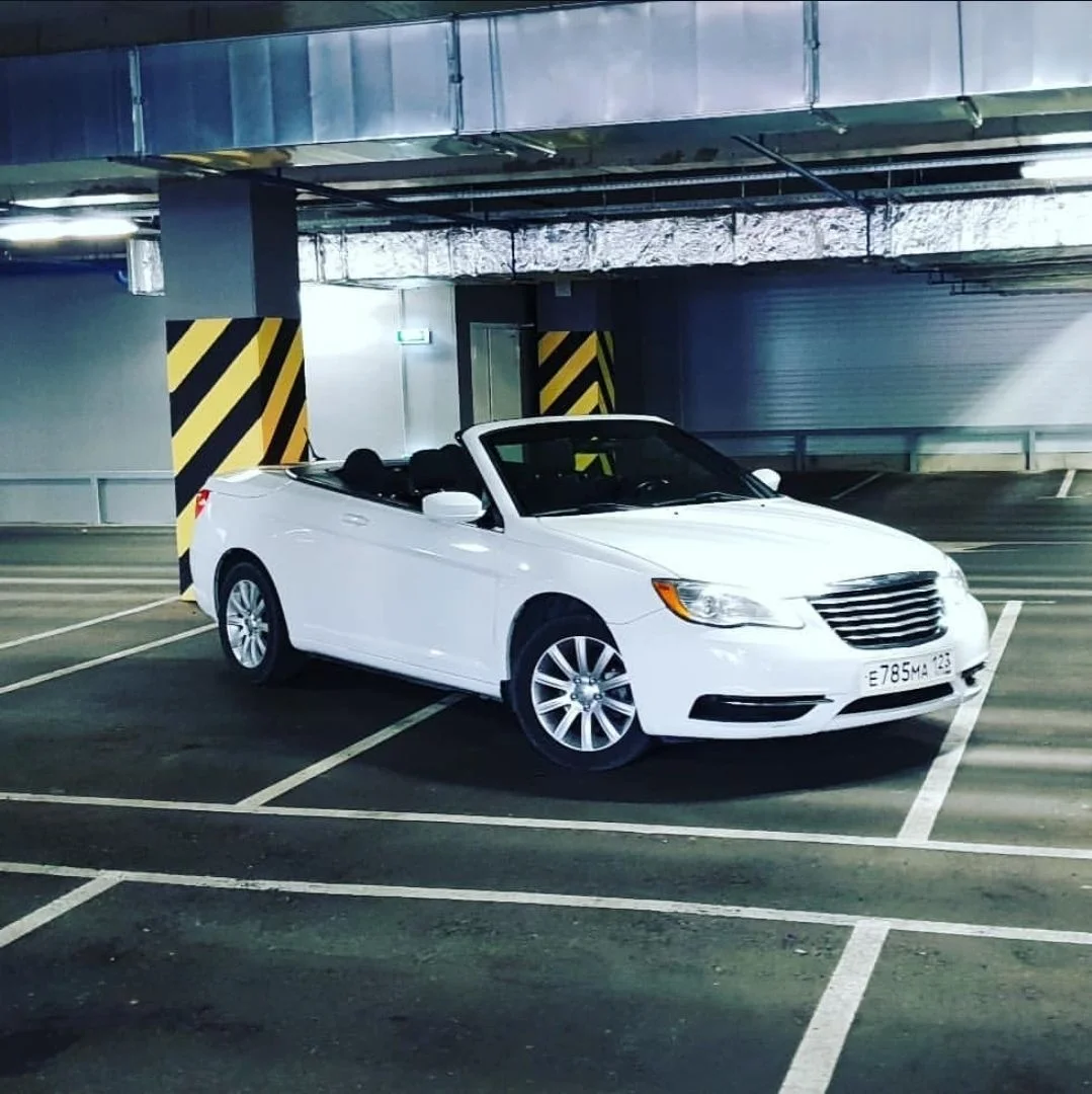 Кабриолет Chrysler 200 - миниатюра 11