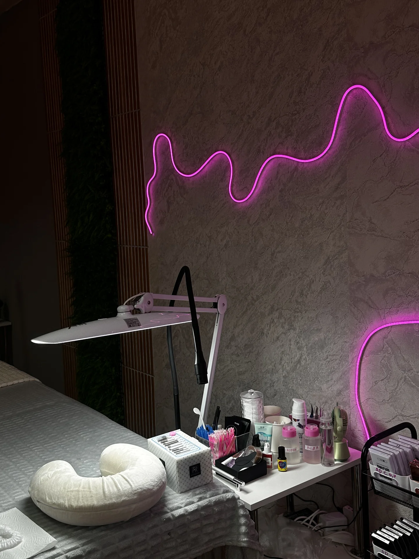 Наращивание ресниц LED - миниатюра 14