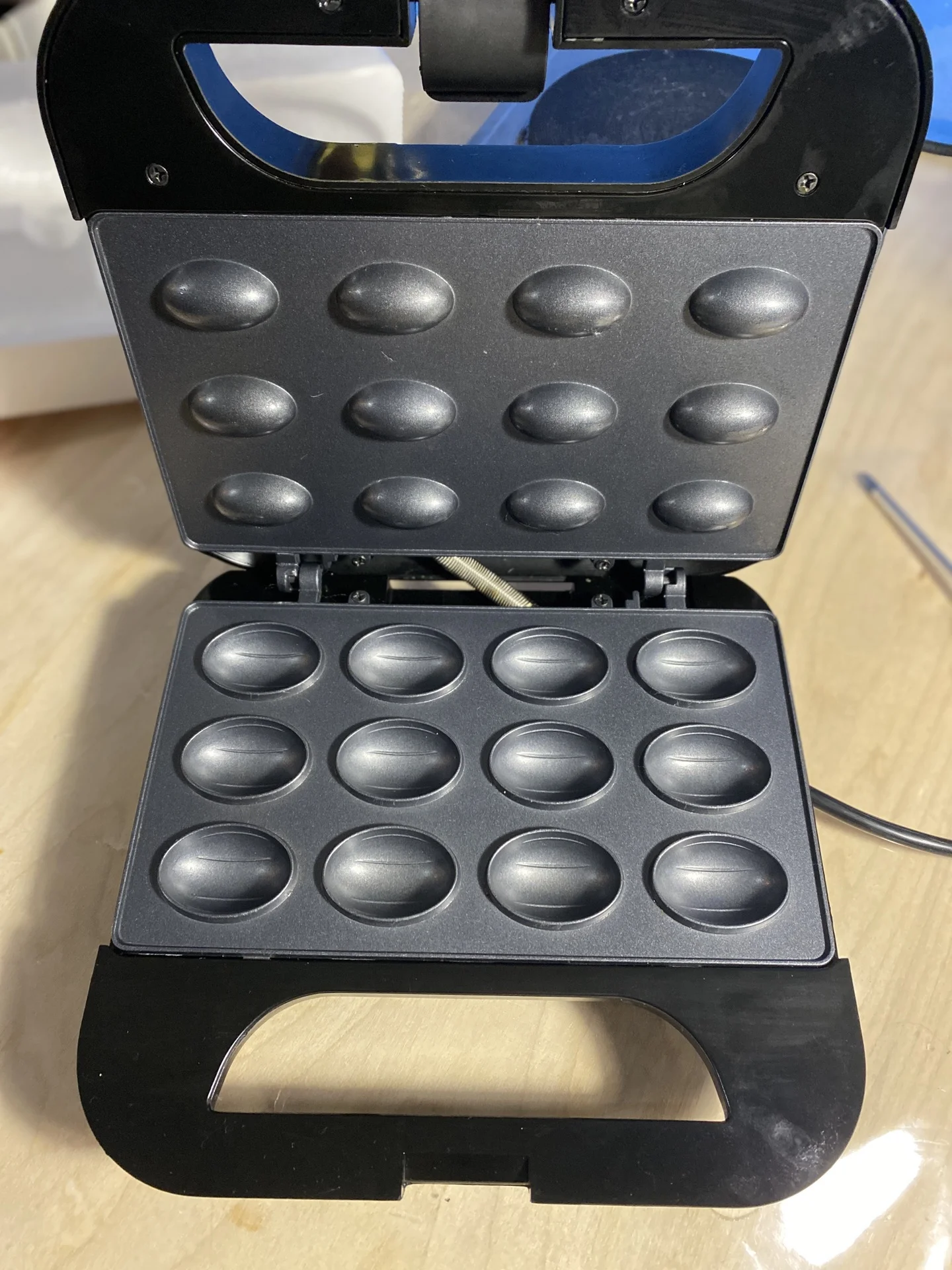 Вафельница - орешница - миниатюра 2