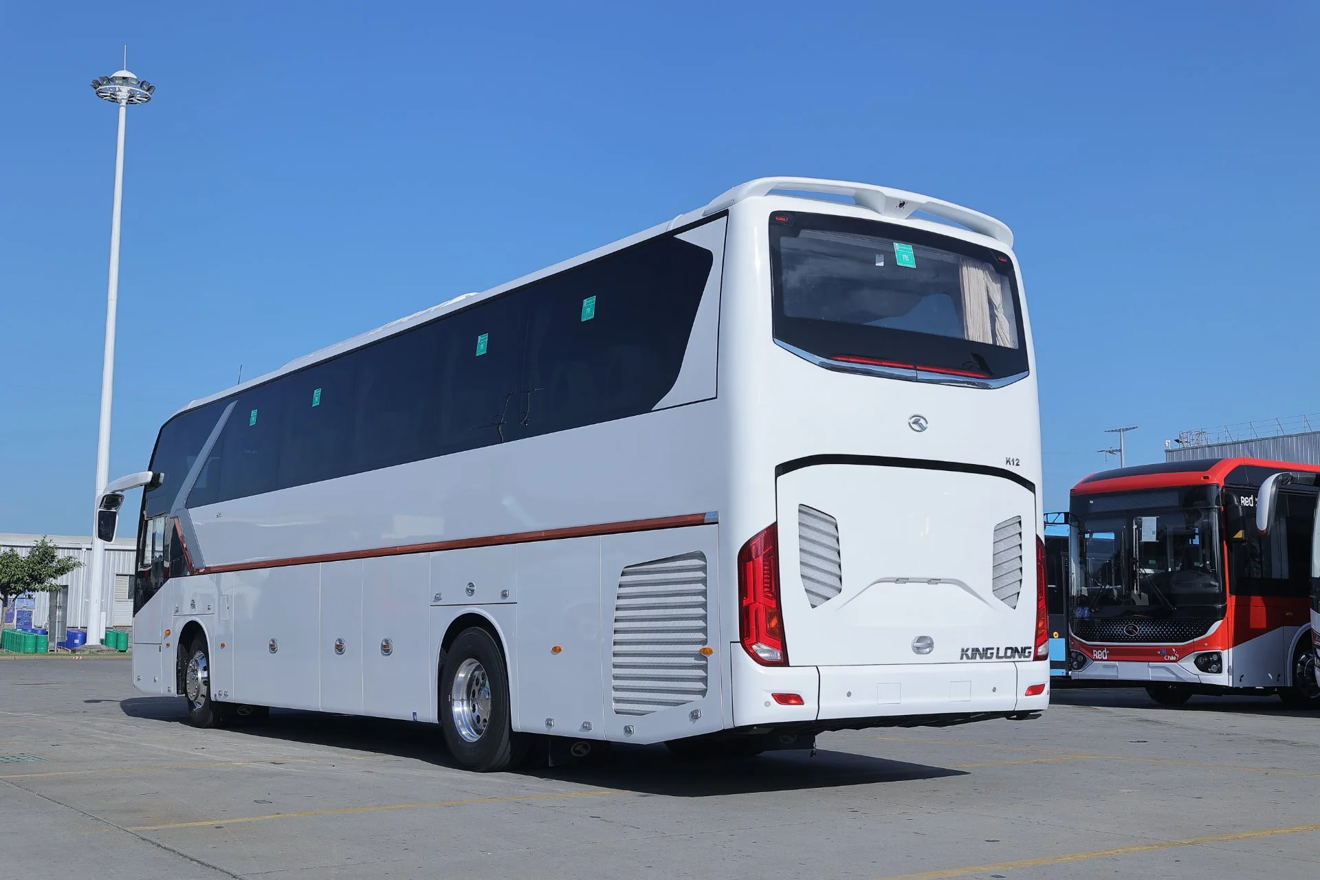 Автобус туристический KING LONG К12 (количество мест 55+1+1) Новый - миниатюра 8
