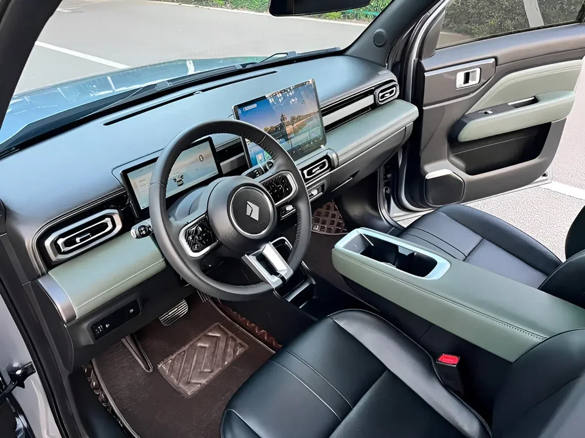 Baojun Yep Plus, 2025 - миниатюра 11