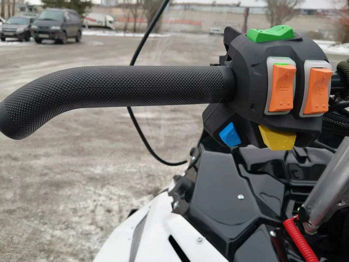 Снегоход Stels Стелс Атаман SA800T - миниатюра 4