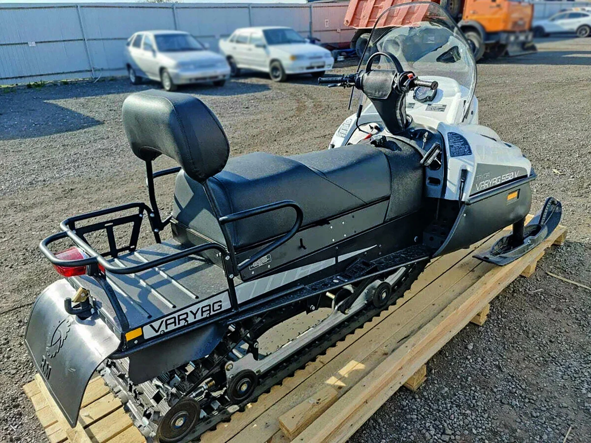 Снегоход Русская Механика Тайга РМ Варяг 550 V SE - миниатюра 2