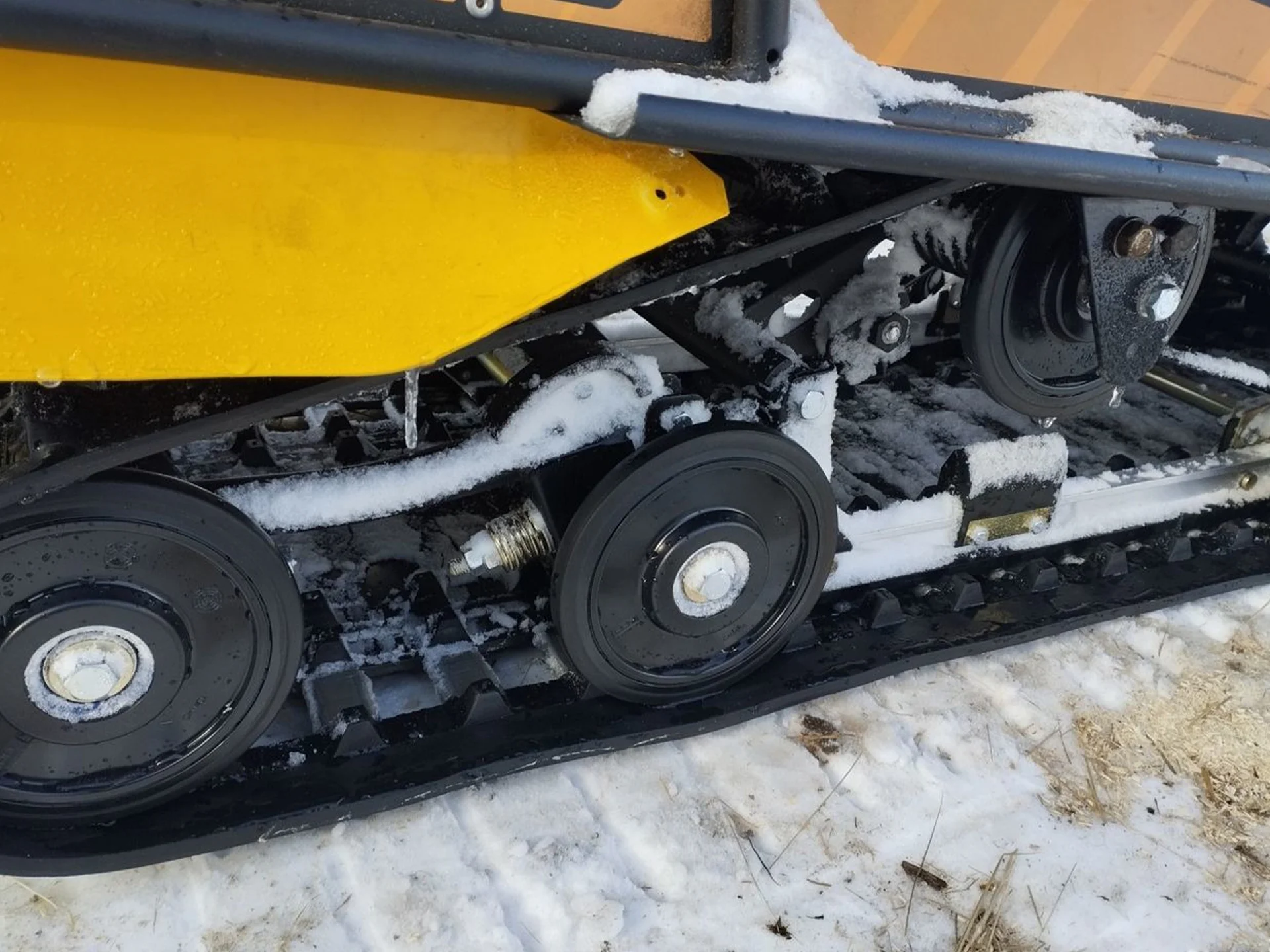 Снегоход Русская Механика Тайга Варяг 550 V SE б\у - миниатюра 2
