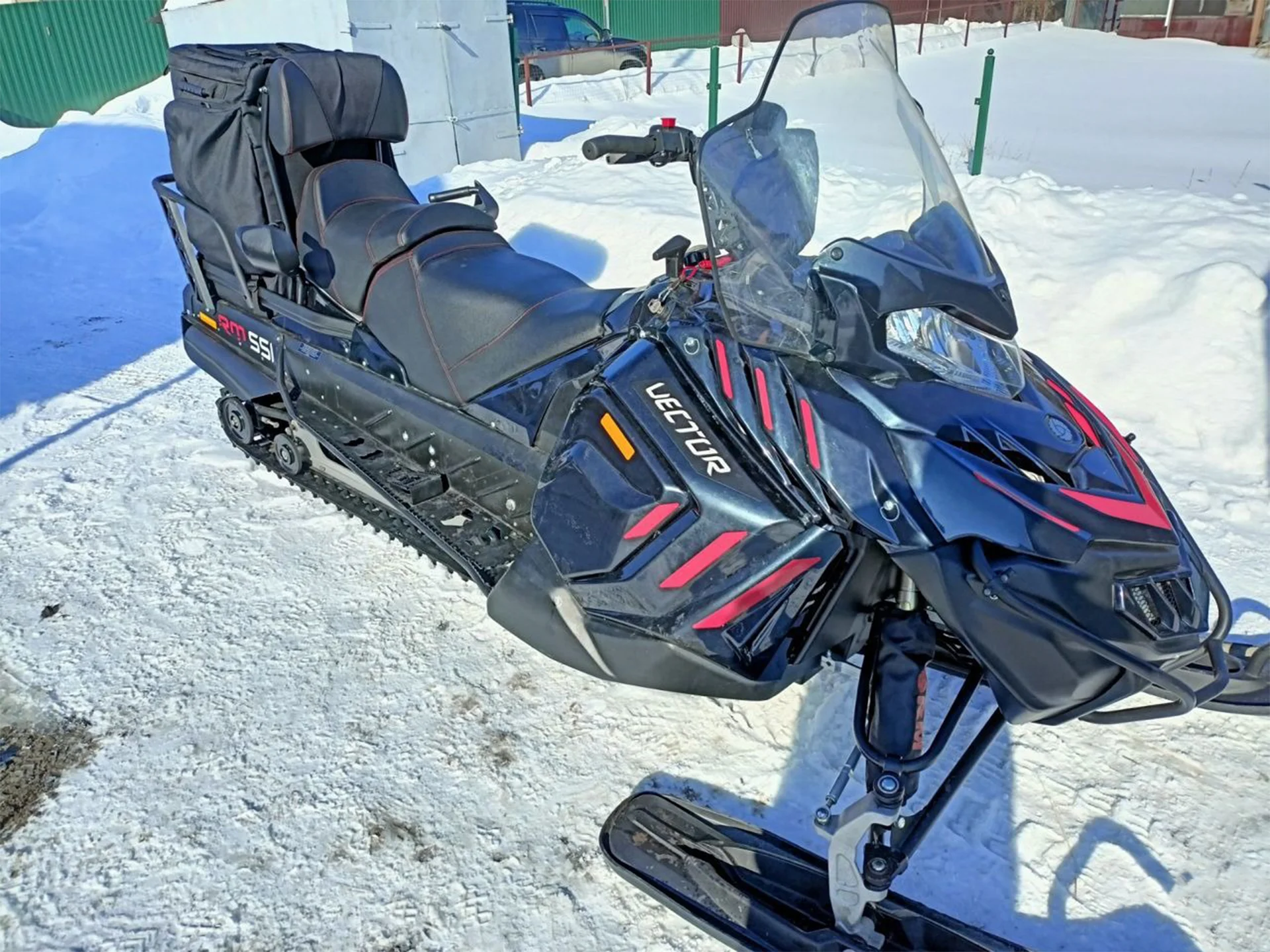 Снегоход Русская Механика RM Vector 551i б\у