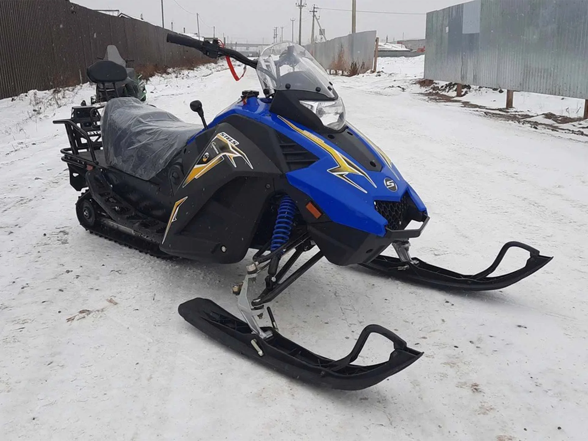 Снегоход Stels Стелс Капитан 150