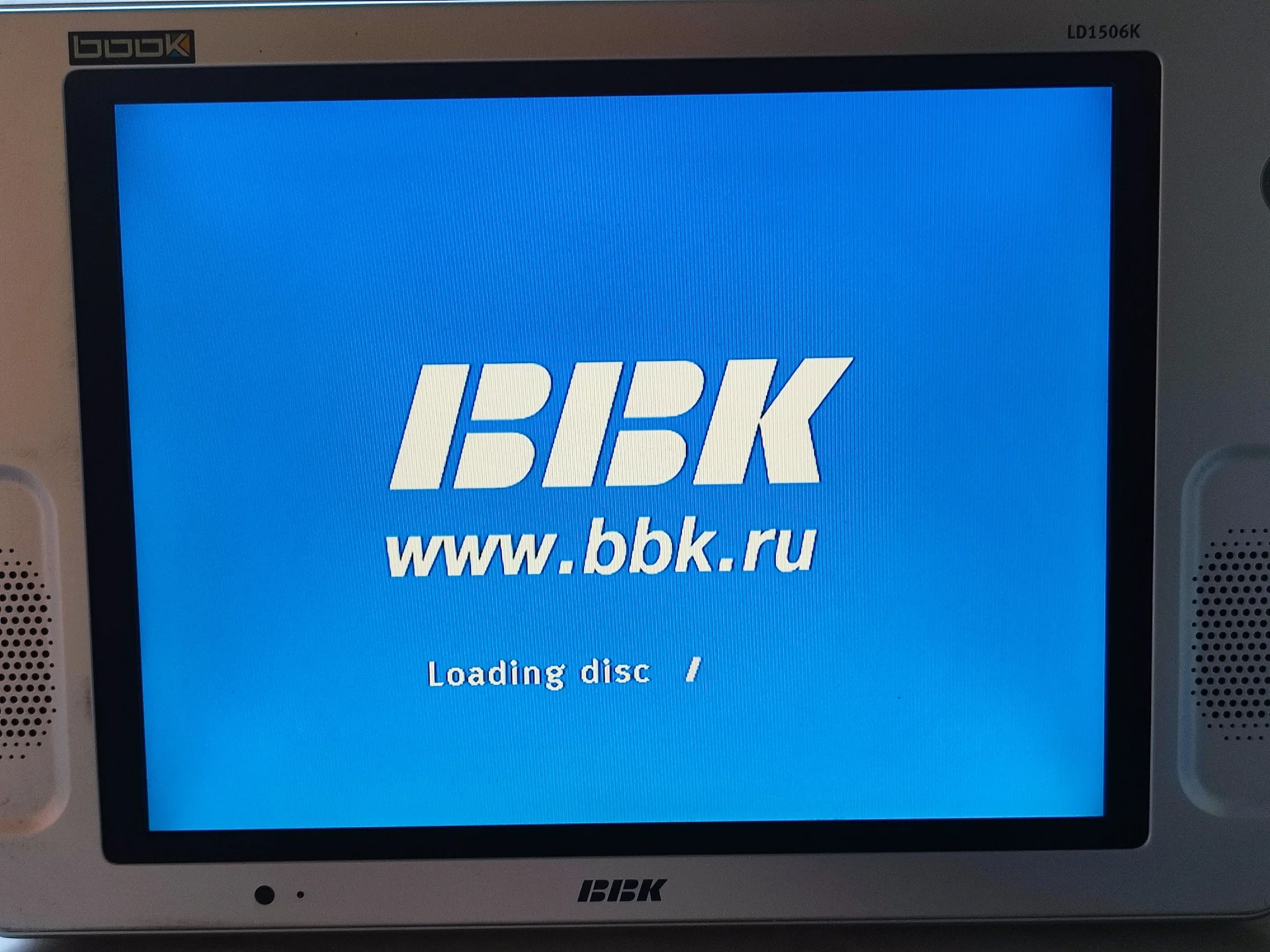 Телевизор + DVD + караоке BBK - миниатюра 5