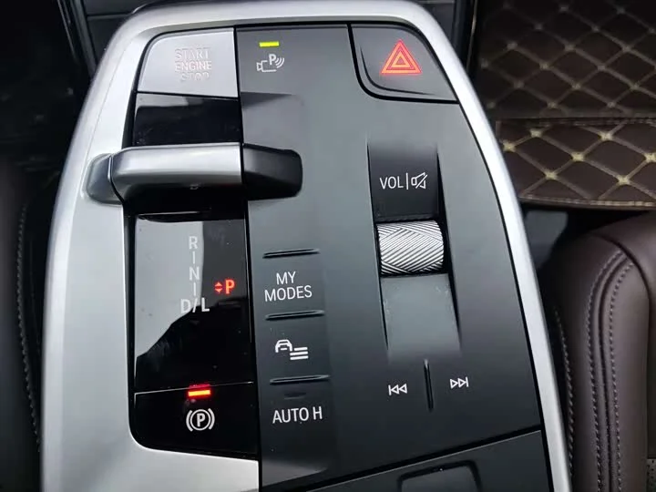 BMW X1 20Li sDrive III (U11/U12), 2023 - миниатюра 15