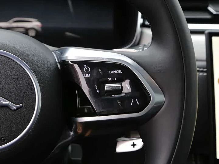 JAGUAR F-PACE "R-dinamic BLACK" 2024 - миниатюра 6