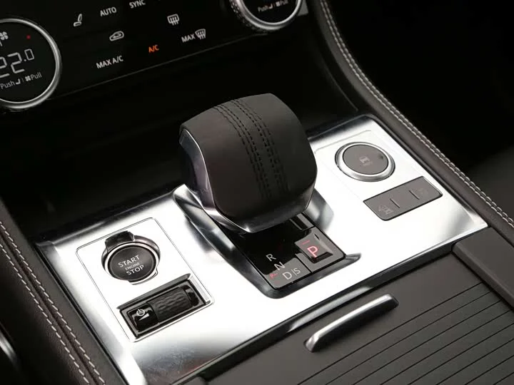 JAGUAR F-PACE "R-dinamic BLACK" 2024 - миниатюра 11