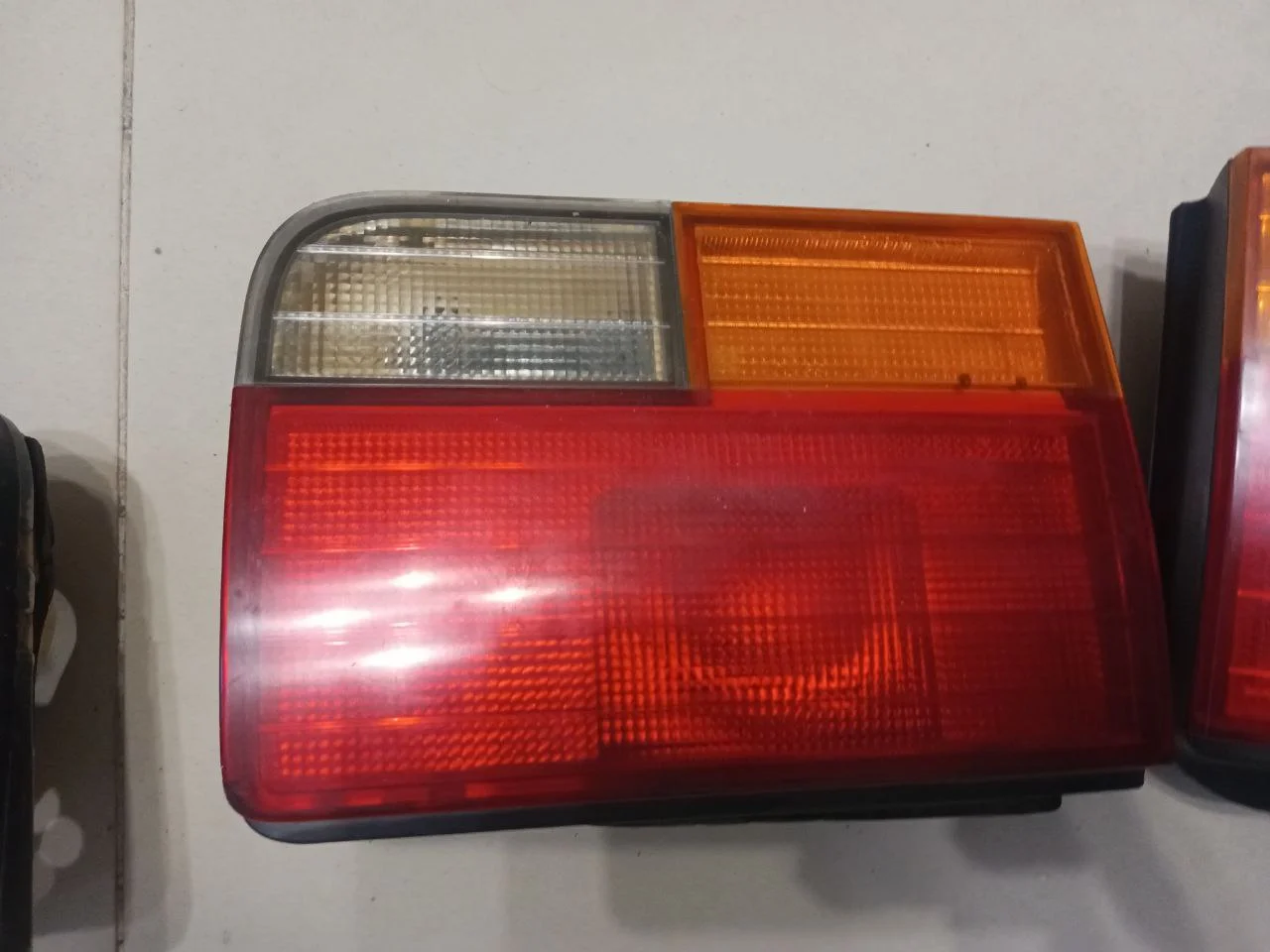 HONDA ACCORD DX 4AT 1991 ___ ЗАДНИЙ ФОНАРЬ - миниатюра 3
