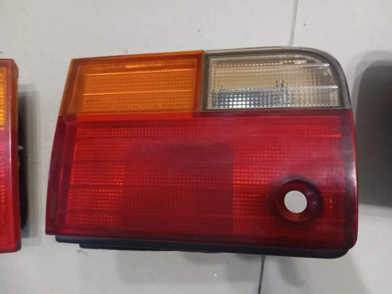 HONDA ACCORD DX 4AT 1991 ___ ЗАДНИЙ ФОНАРЬ - миниатюра 5