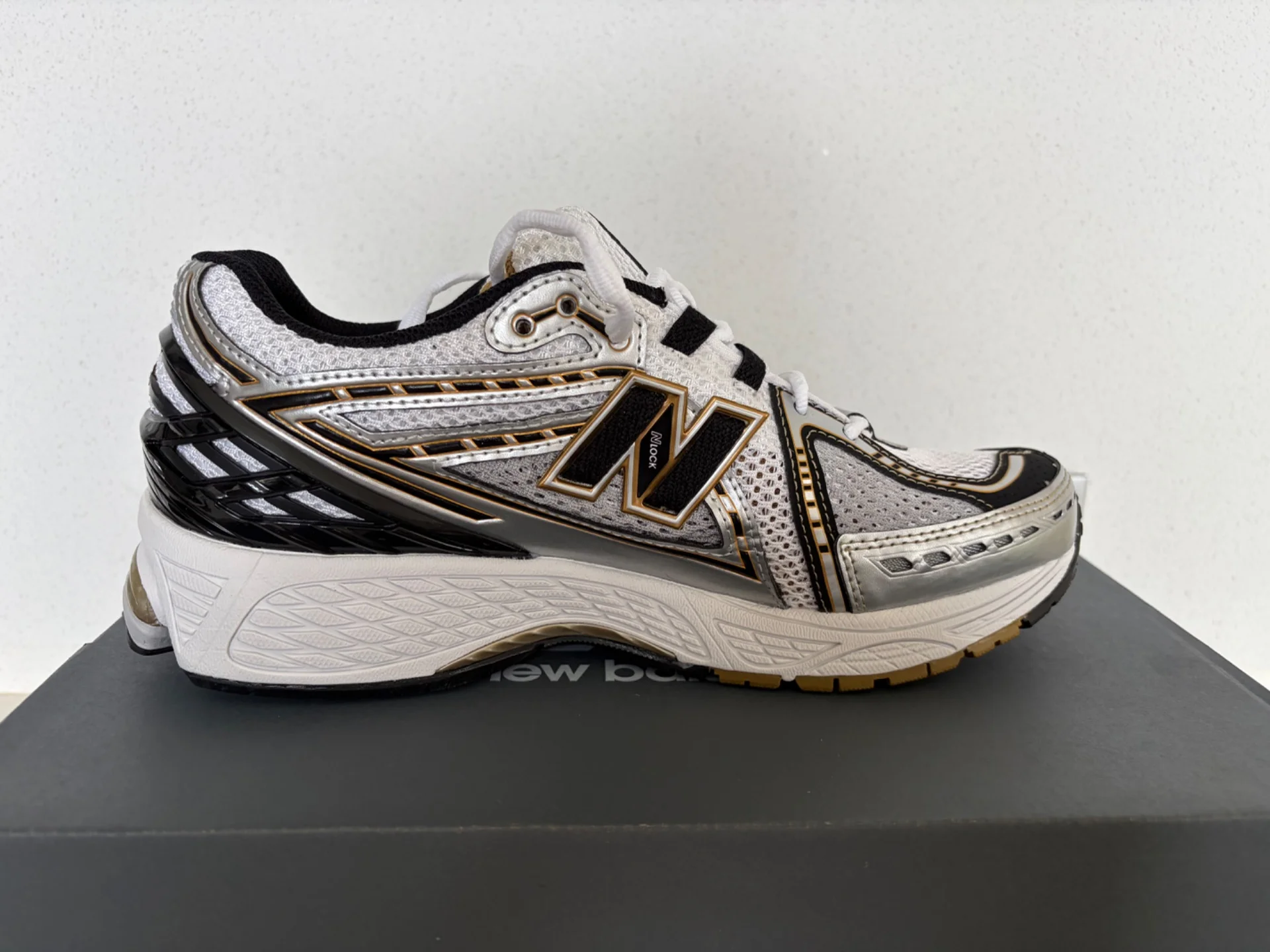 New Balance M1906RA - миниатюра 2