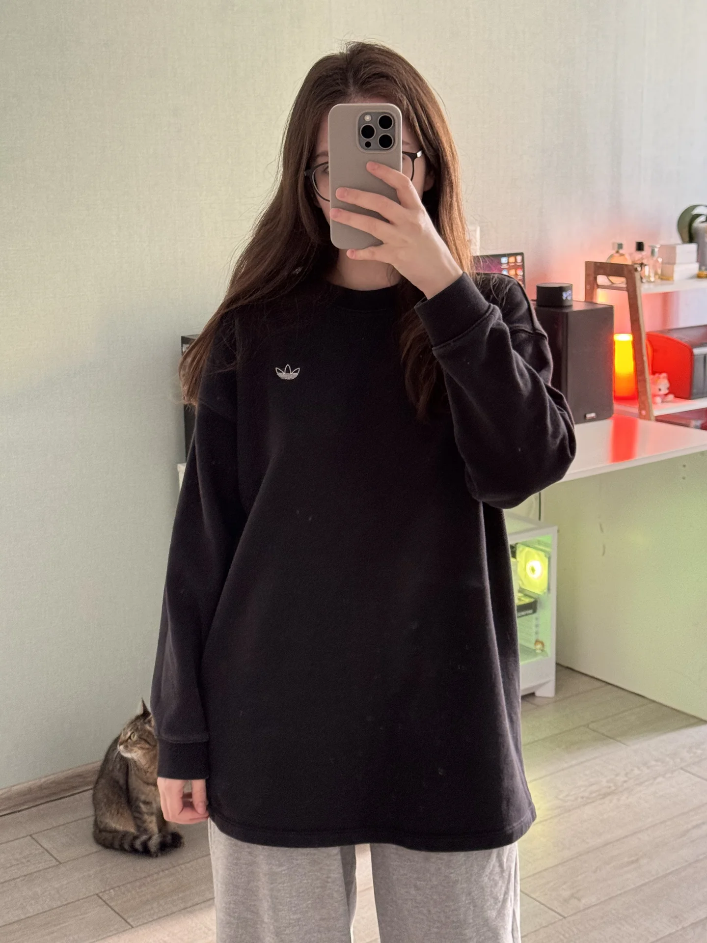 Свитшот Adidas Originals со стразами - миниатюра 10