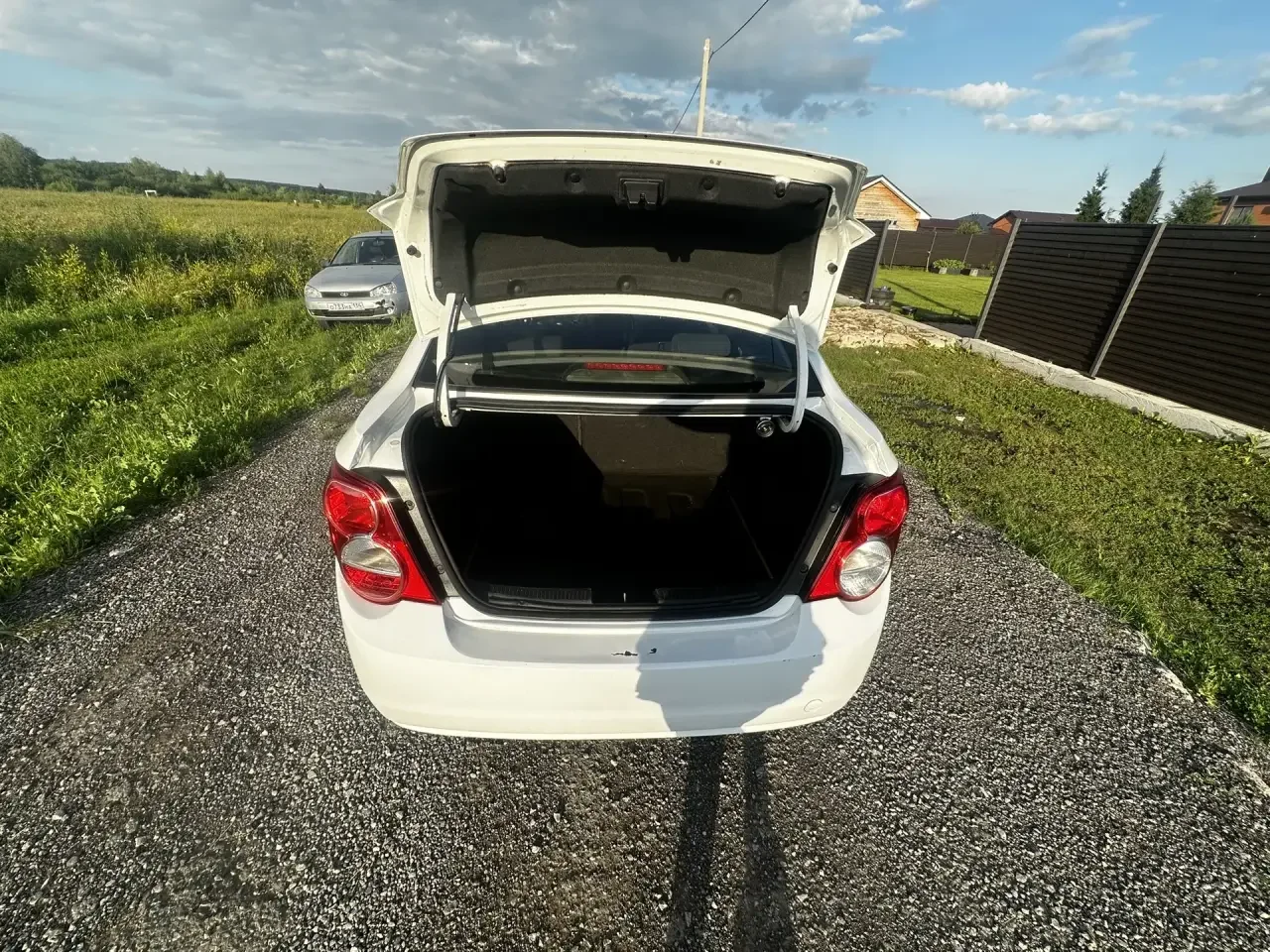 Chevrolet Aveo - миниатюра 3