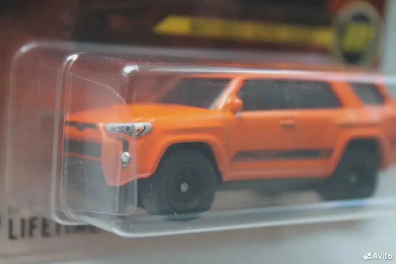 Matchbox Toyota 4Runner Super Chase - миниатюра 3