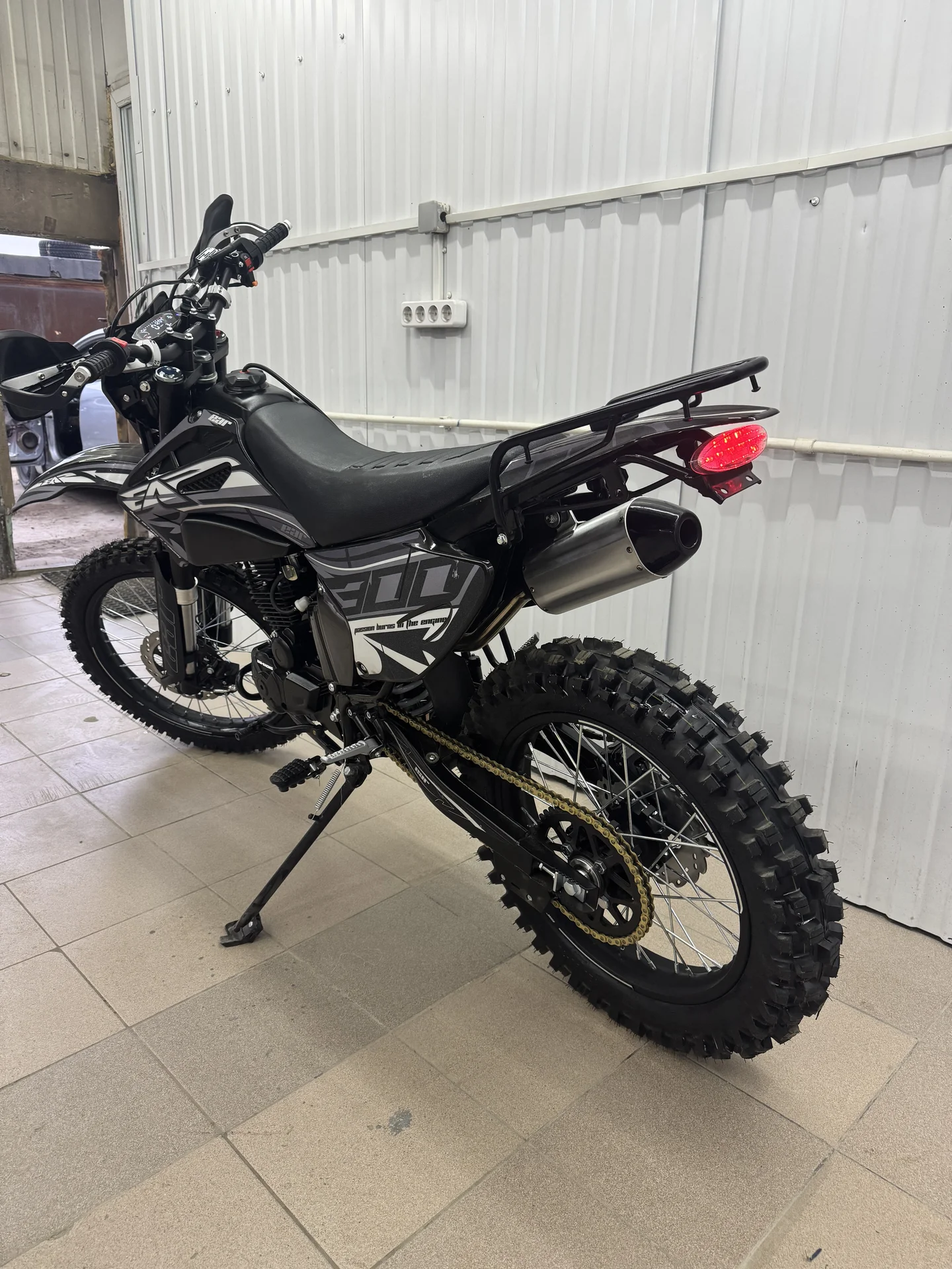 Эндуро ear-cqr-pr300 - миниатюра 12