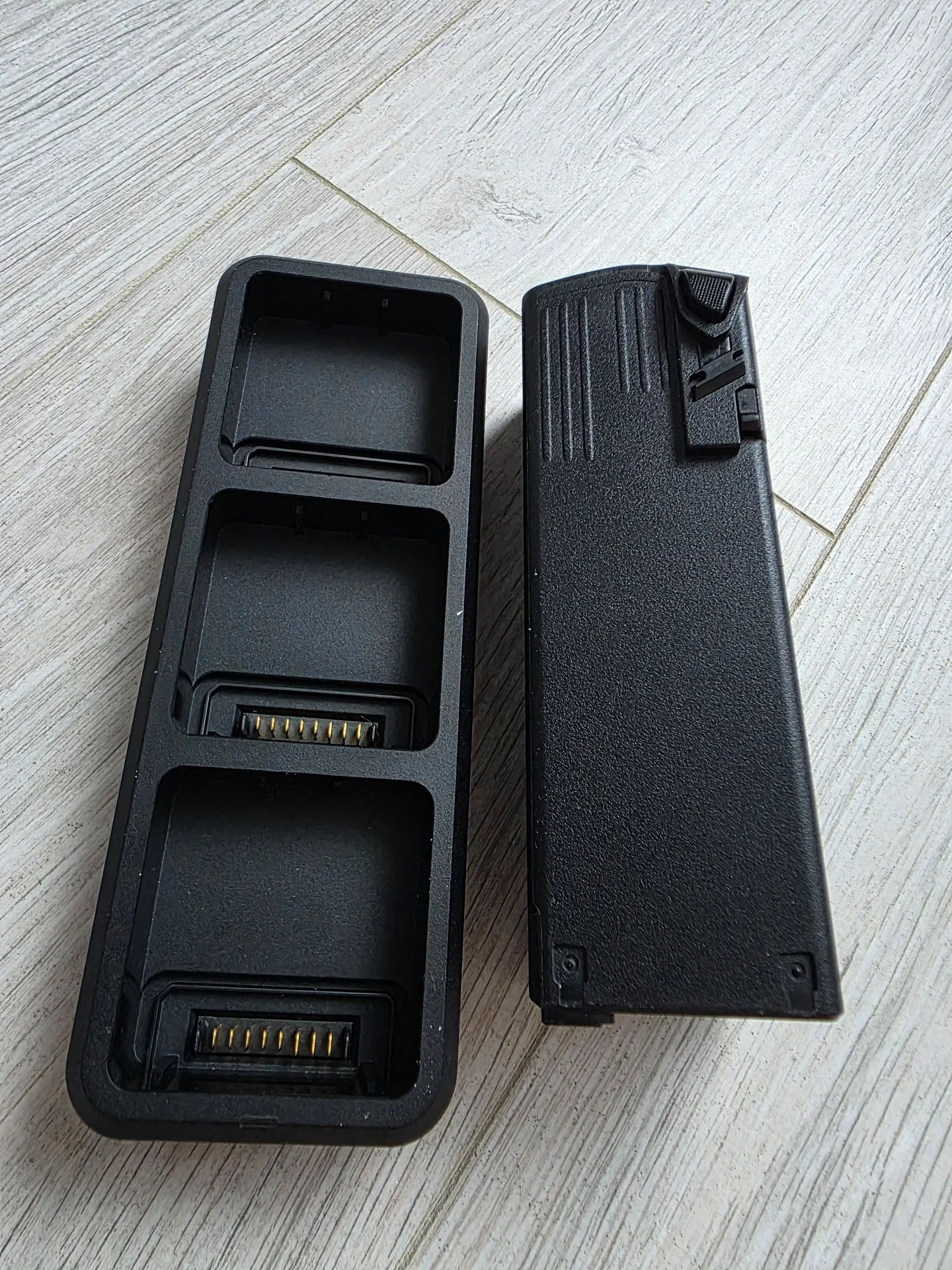 Аккумулятор DJI Mavic 3 + HUB зарядки - миниатюра 5