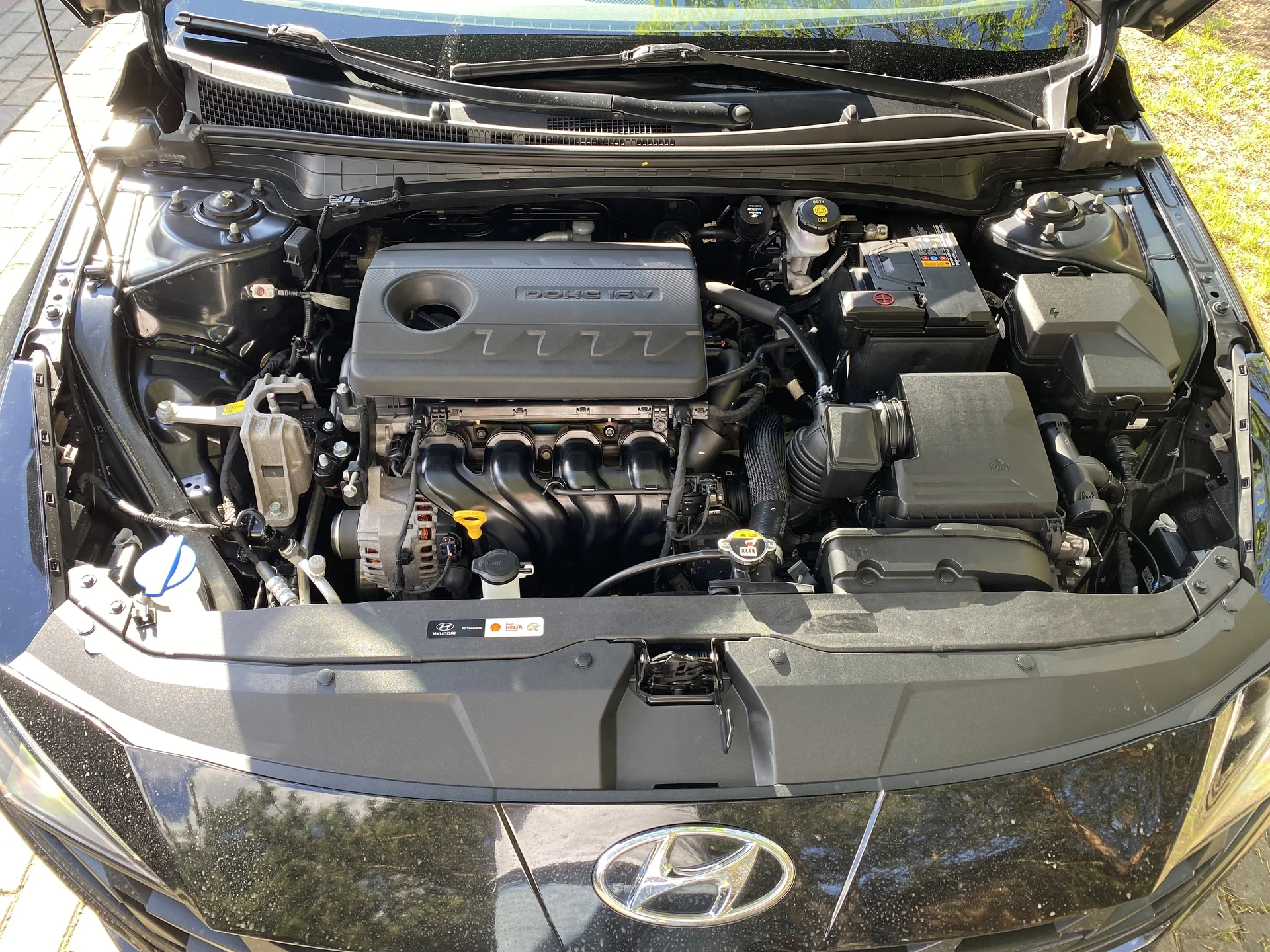 Hyundai Elantra 2022 - миниатюра 3