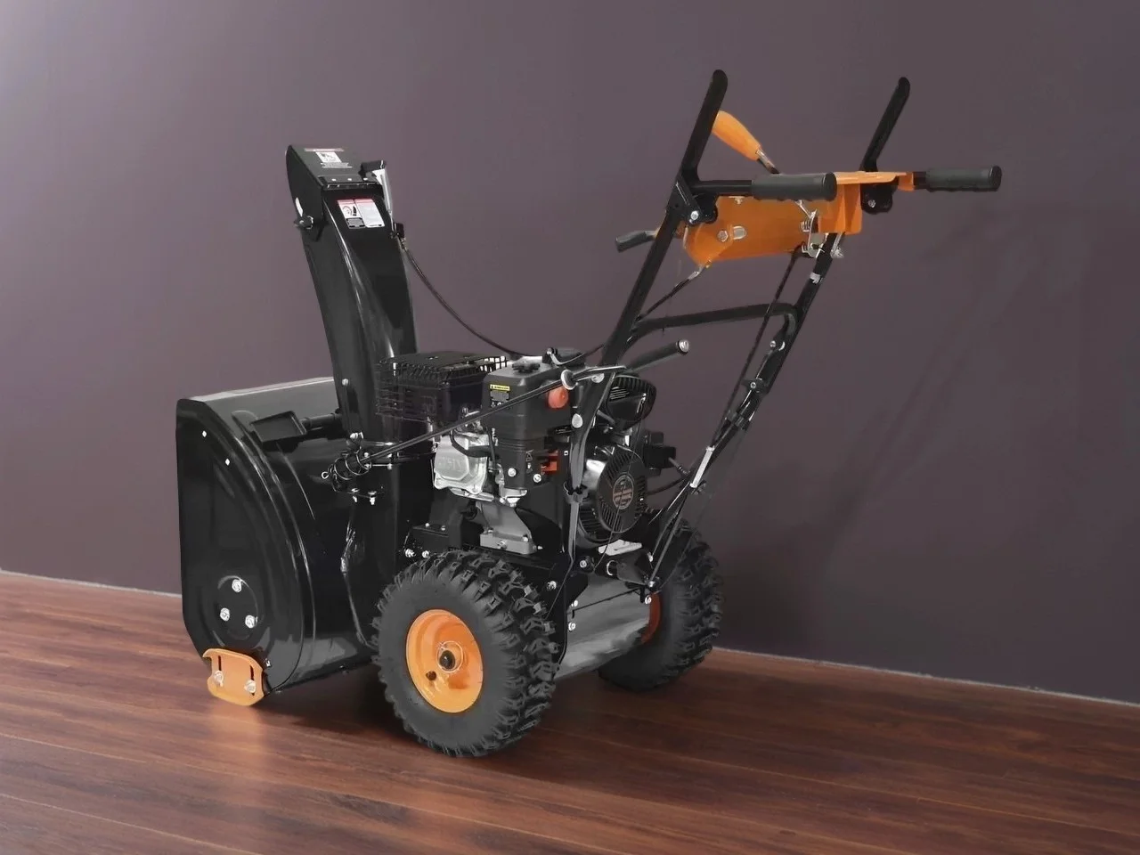Снегоуборщик бензиновый Carver Stg 7056EL 7 л.с. - миниатюра 3