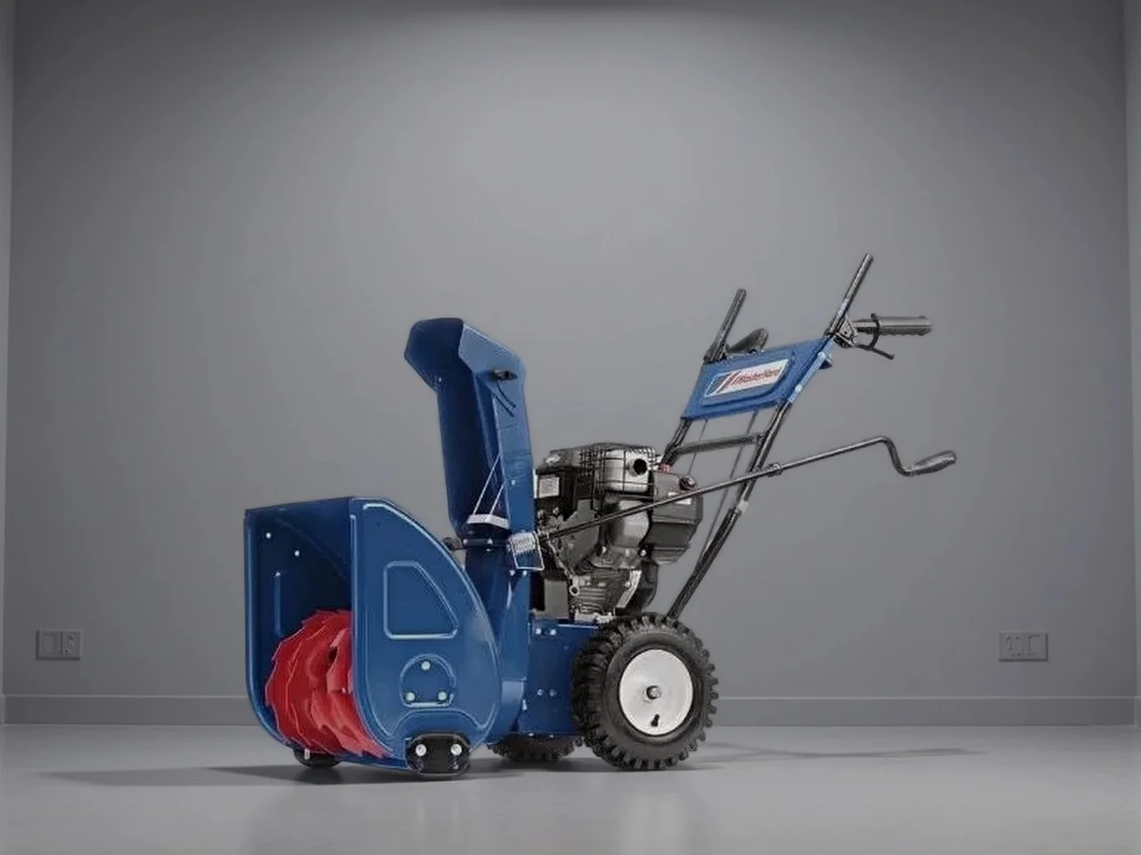 Снегоуборщик бензиновый MasterYard MX 8022B 6.5 лс