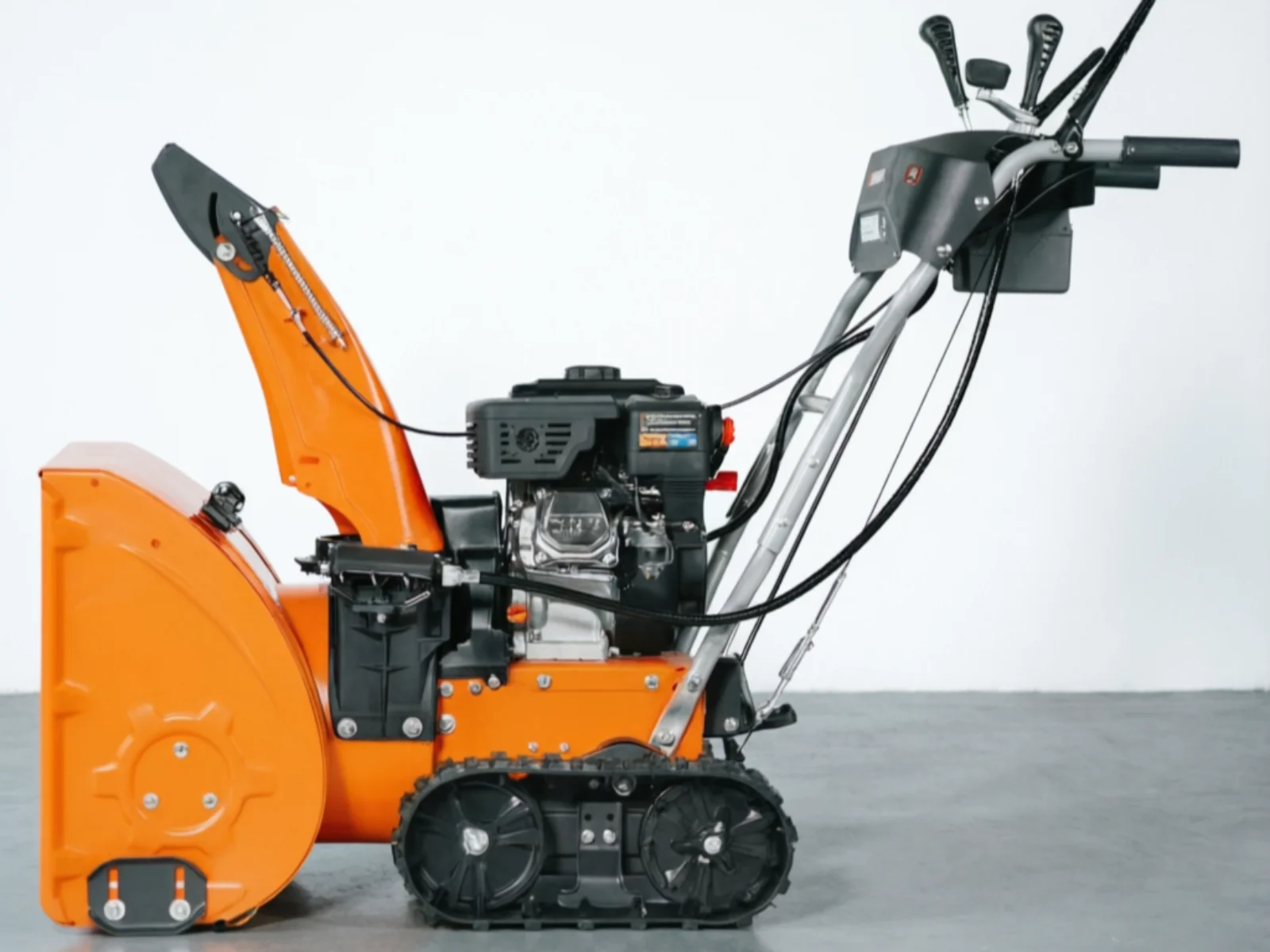Снегоуборщик бензиновый Daewoo Dast 8060 8 лс - миниатюра 2