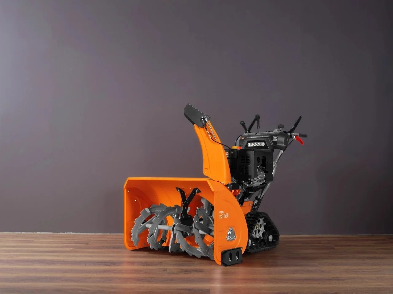 Снегоуборщик бензиновый Daewoo Dast 1590 15 л.с