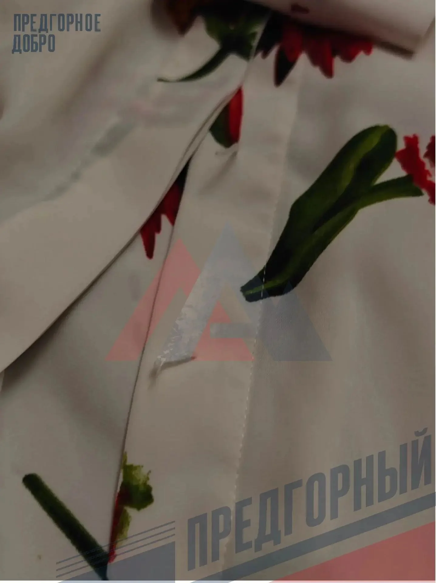 Женская блузка б/у - миниатюра 3
