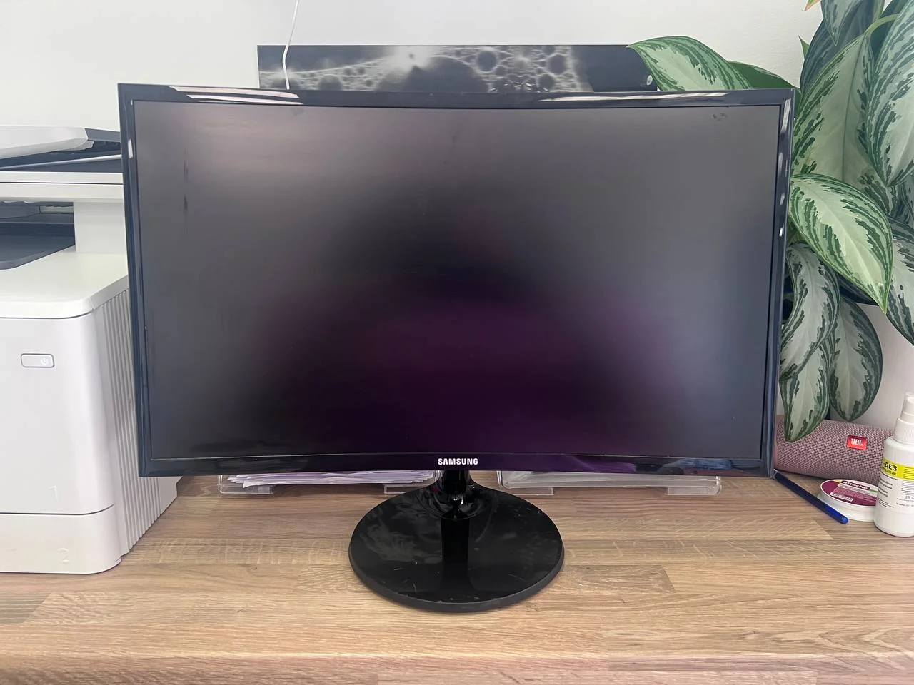 Монитор samsung c24f390fh - изображение 1
