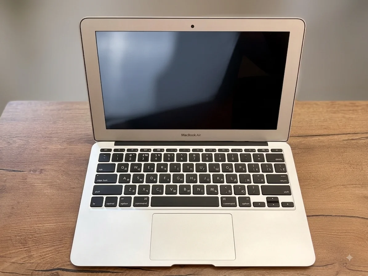MacBook Air 11 2013 i7 8GB SSD 120GB A1465 - миниатюра 3